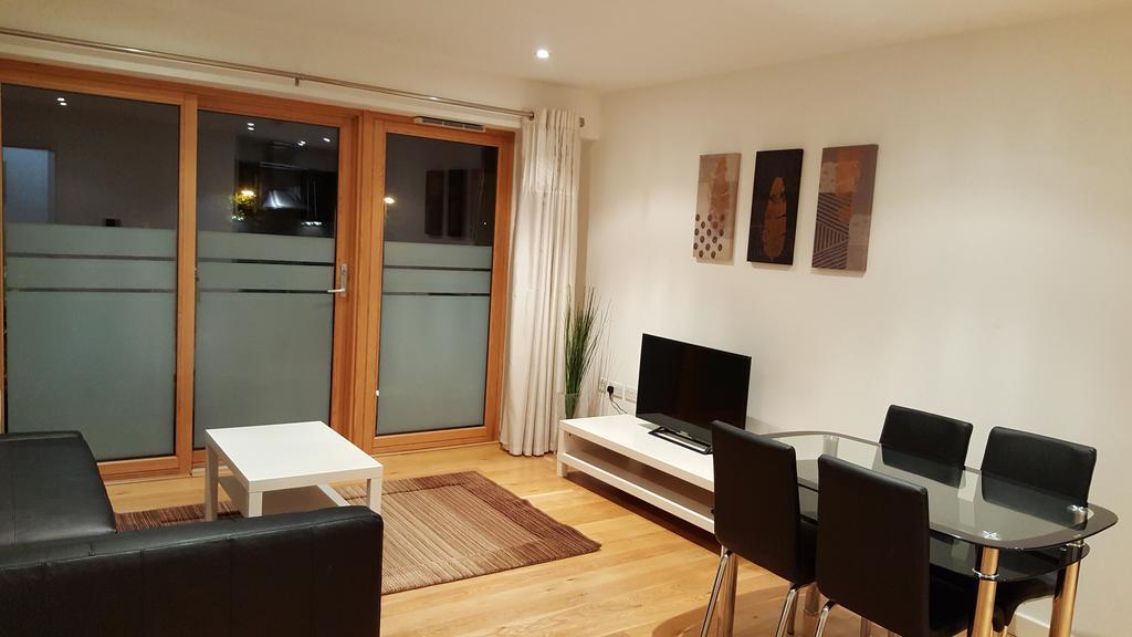 East Croydon Apartments - Just 3 Mins Walk To East Croydon Station ภายนอก รูปภาพ