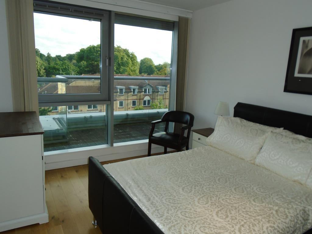 East Croydon Apartments - Just 3 Mins Walk To East Croydon Station ภายนอก รูปภาพ
