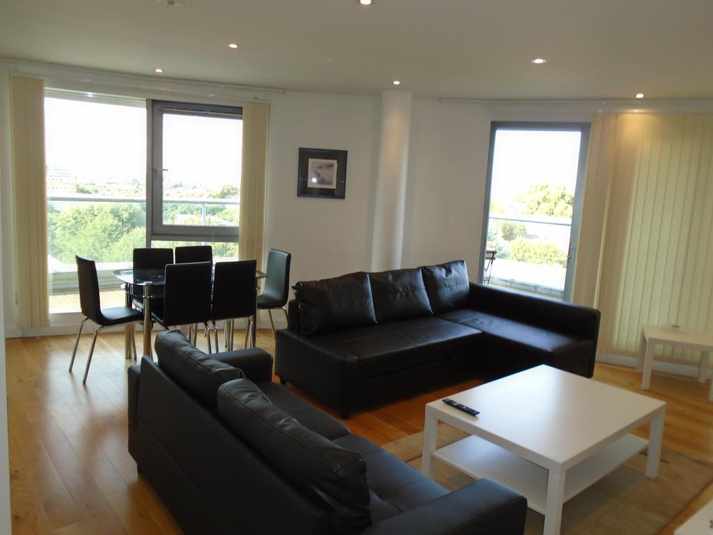 East Croydon Apartments - Just 3 Mins Walk To East Croydon Station ภายนอก รูปภาพ