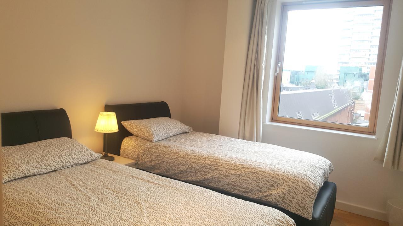 East Croydon Apartments - Just 3 Mins Walk To East Croydon Station ห้อง รูปภาพ