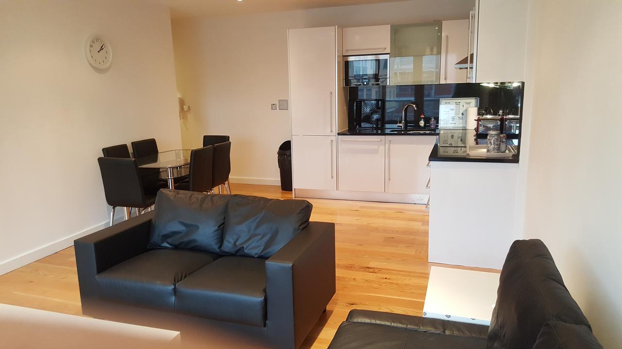 East Croydon Apartments - Just 3 Mins Walk To East Croydon Station ภายนอก รูปภาพ