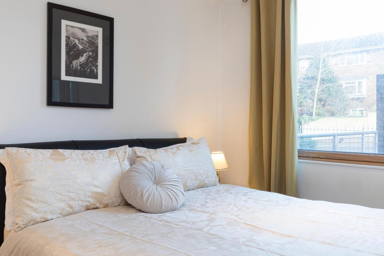 East Croydon Apartments - Just 3 Mins Walk To East Croydon Station ภายนอก รูปภาพ